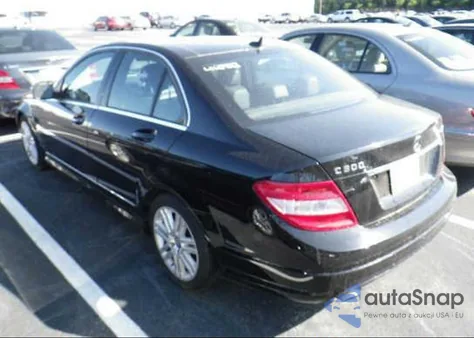 2009 Mercedes-Benz C300 4 Matic из США, поврежденный, VIN WDDGF81X29F200921